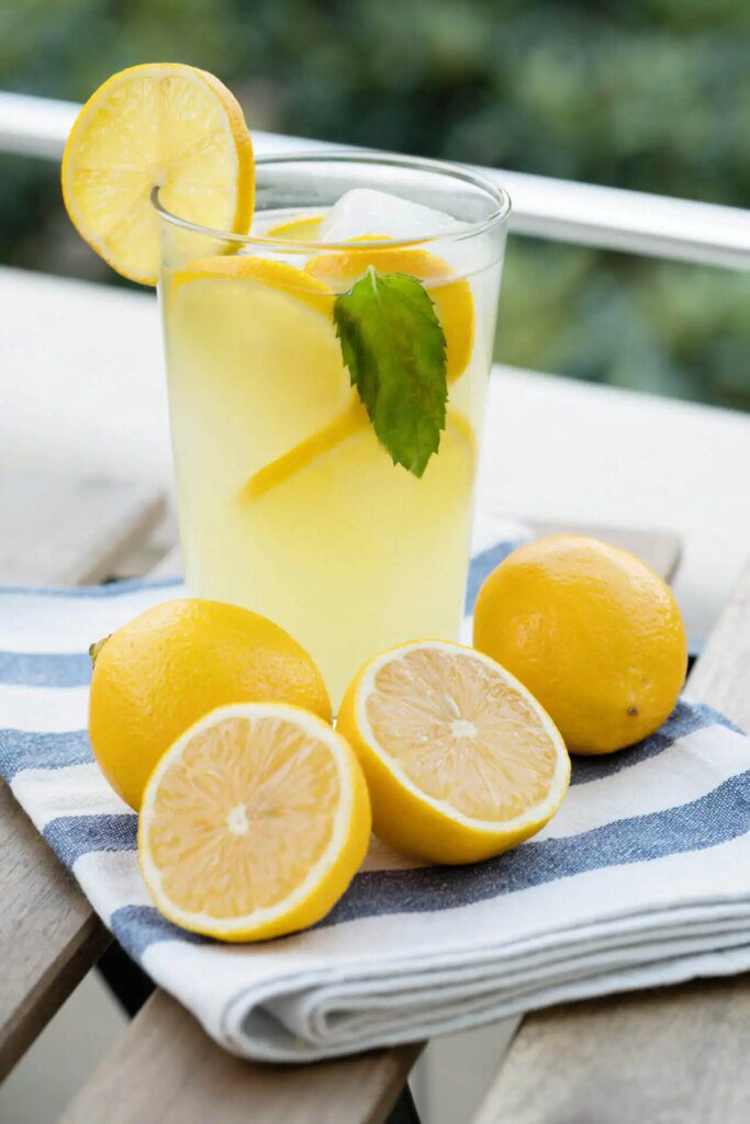 Régime citron : comment perdre du poids sans sacrifier votre énergie Régime citron : comment perdre du poids sans sacrifier votre énergie