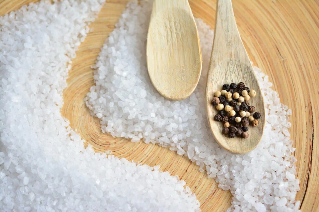 Les bienfaits du sel dans votre shampooing pour des cheveux en pleine santé Les bienfaits du sel dans votre shampooing pour des cheveux en pleine santé