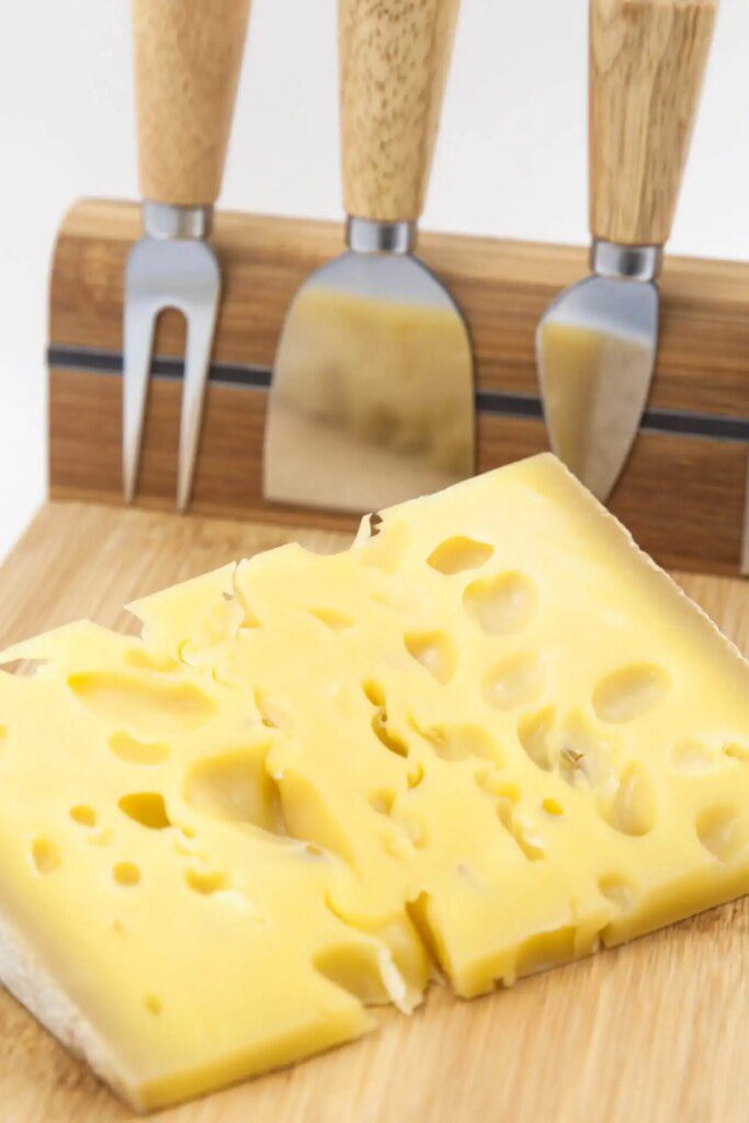 Quels fromages éviter si vous voulez éviter le lactose ? Quels fromages éviter si vous voulez éviter le lactose ?
