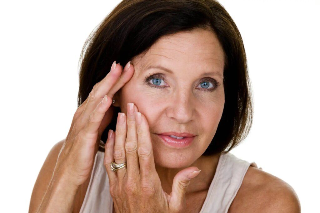 Techniques de lifting naturel : rajeunissez votre visage sans chirurgie Techniques de lifting naturel : rajeunissez votre visage sans chirurgie