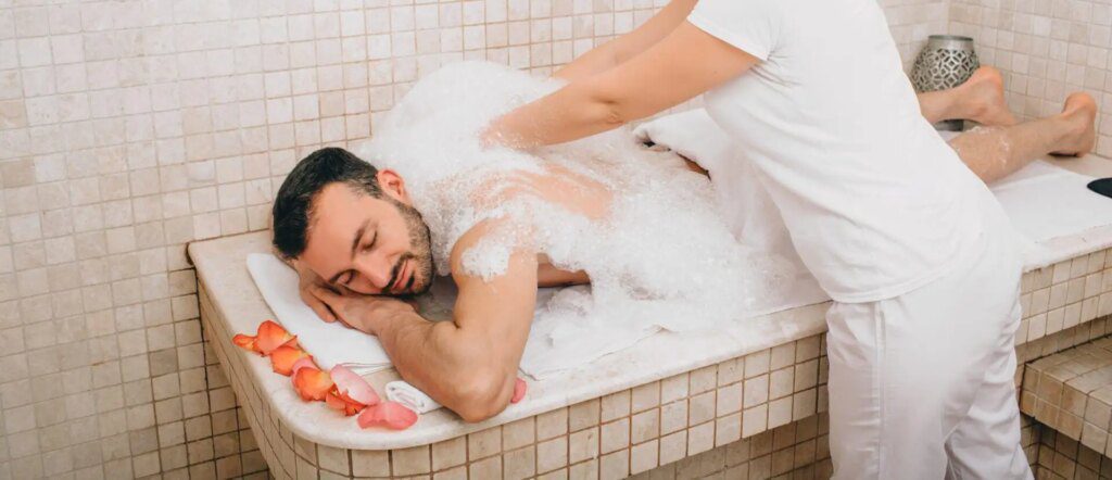 Découvrez les secrets des rituels de beauté ancestraux pour hommes Découvrez les secrets des rituels de beauté ancestraux pour hommes