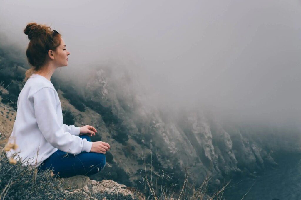 Les bienfaits de la méditation sur les corps énergétiques : comment nettoyer et équilibrer votre énergie vitale Les bienfaits de la méditation sur les corps énergétiques : comment nettoyer et équilibrer votre énergie vitale