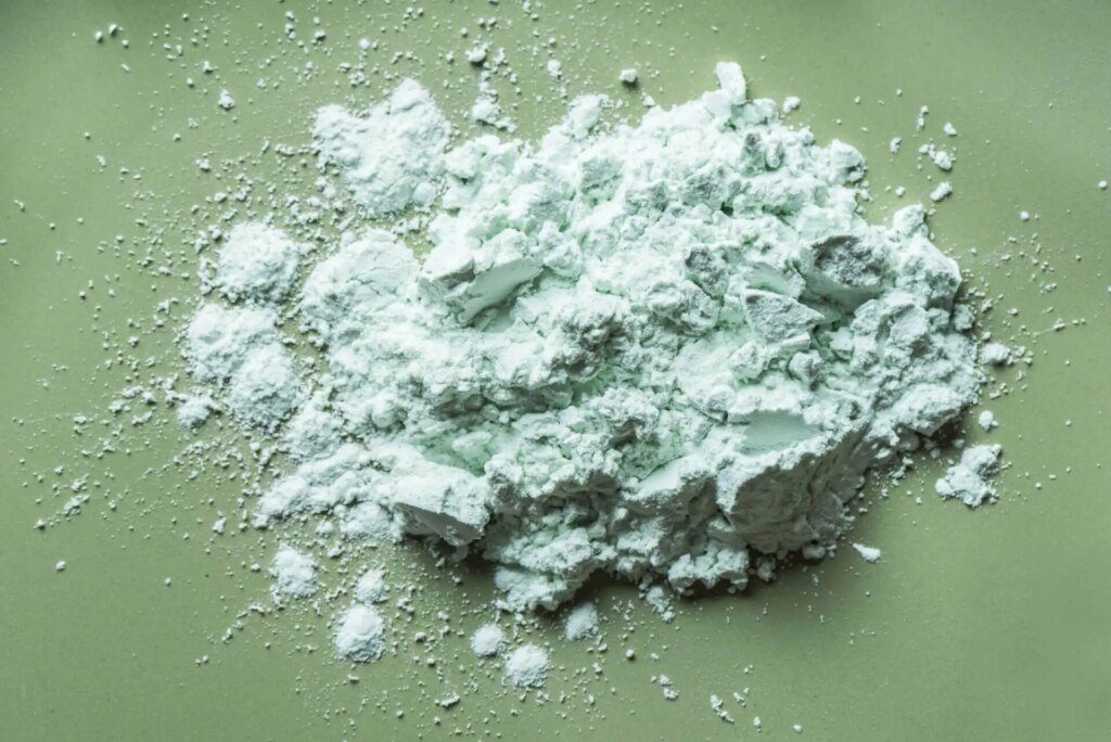 Les bienfaits de l'argile verte en cataplasme : un remède naturel efficace Les bienfaits de l'argile verte en cataplasme : un remède naturel efficace
