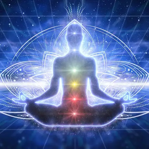 Découvrez comment l'énergie se déplace à travers les chakras Découvrez comment l'énergie se déplace à travers les chakras