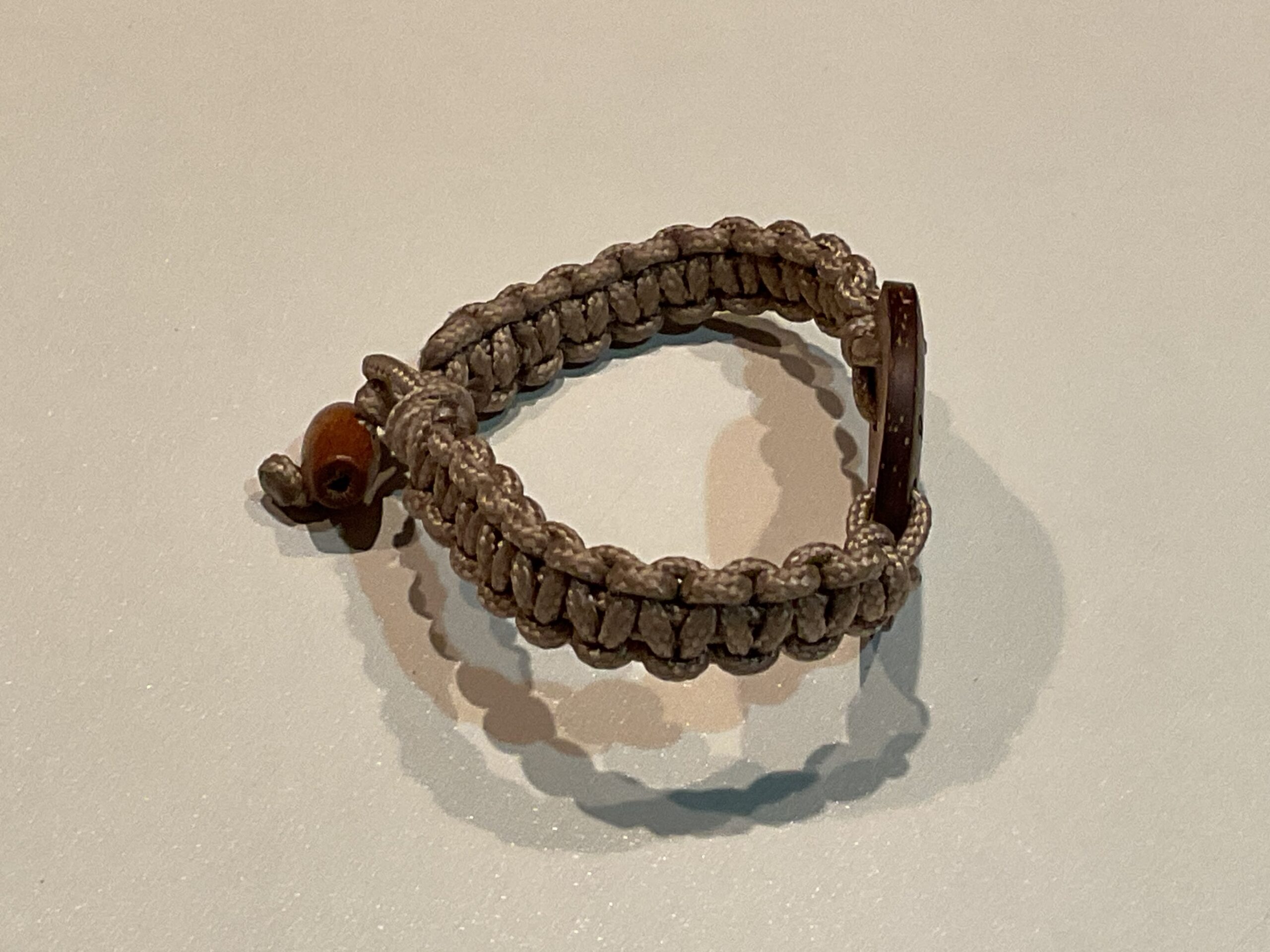 Bracelet de protection énergétique avec fermoir perle bois – Image 5