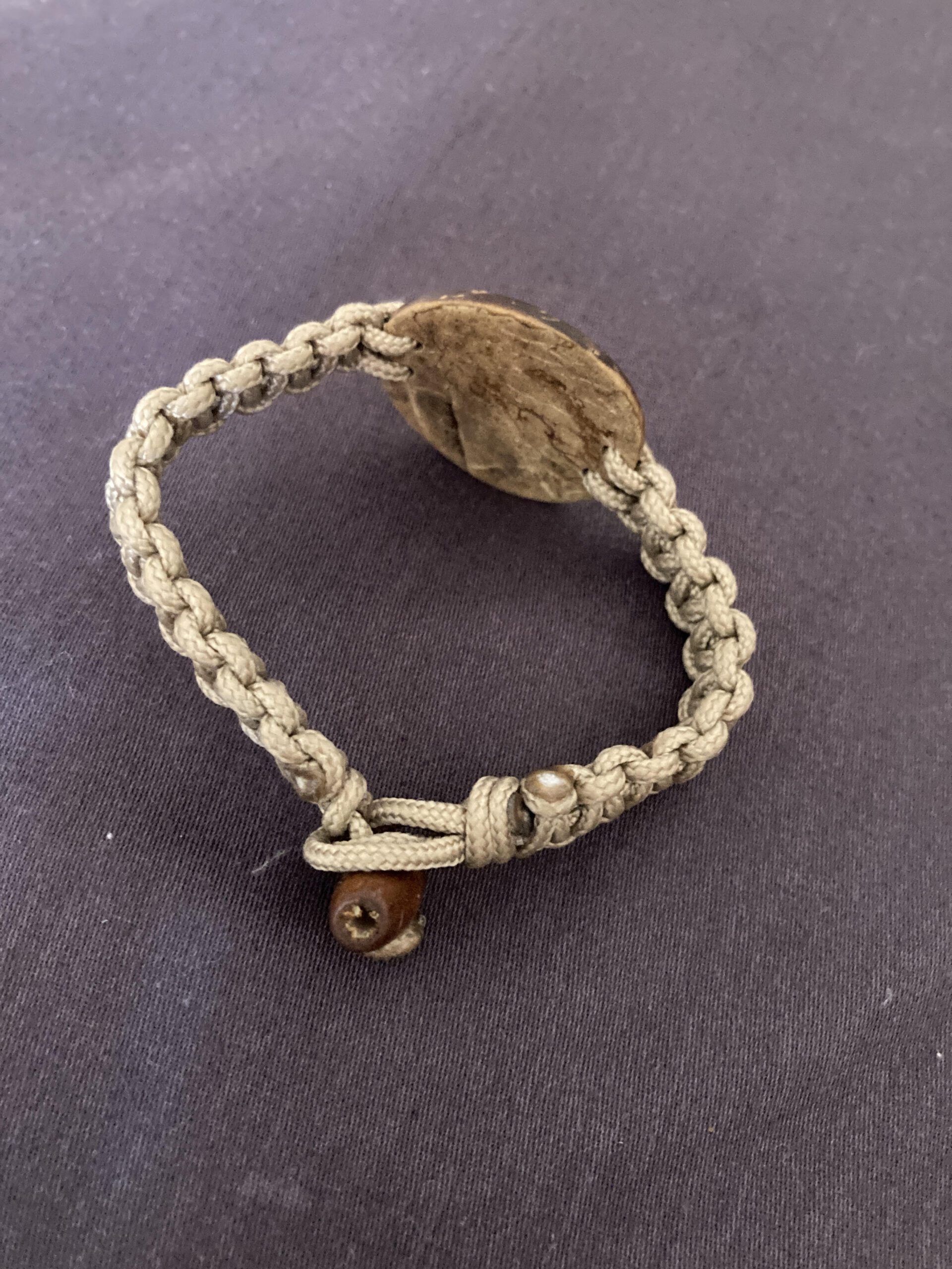 Bracelet de protection énergétique avec fermoir perle bois – Image 7