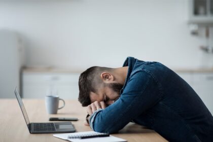 Ce que votre médecin ne vous dit pas : les véritables causes de votre fatigue chronique enfin révélées